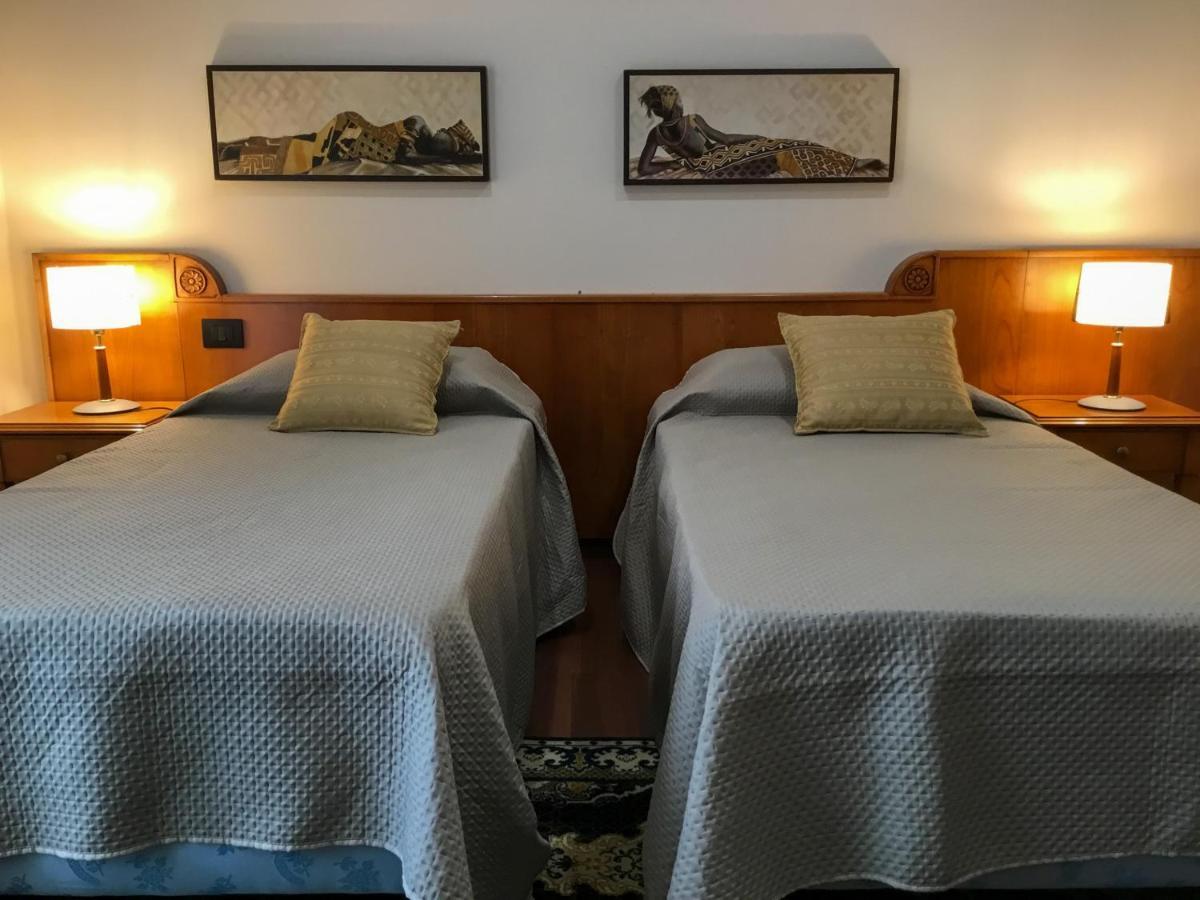 Erania Hotell Sala Consilina Eksteriør bilde